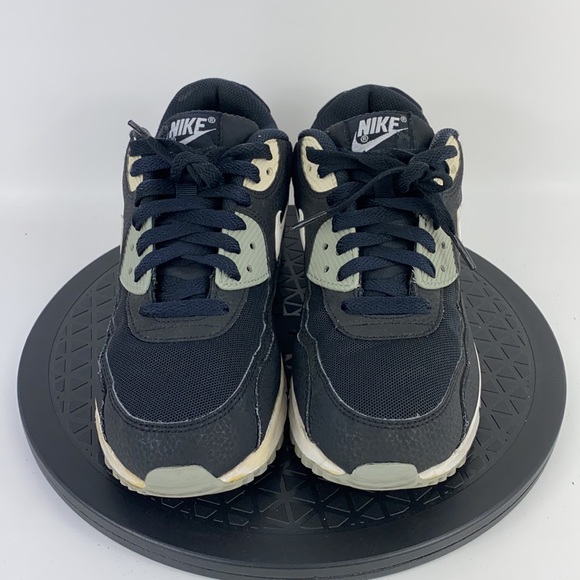 Nike Air Max 90 Essential Black/White Running Shoes 616730-012 Women's Size 8.5 - Picture 3 of 13